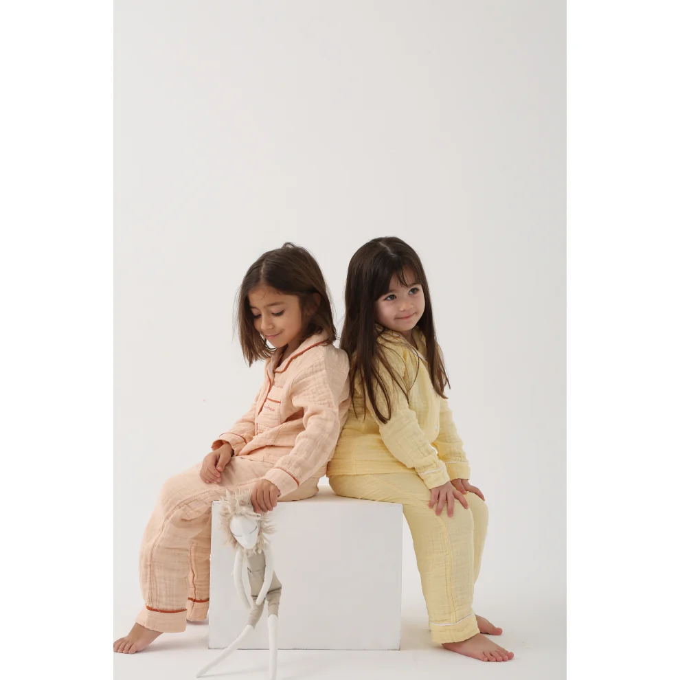 Let's Be Friends - Organic Muslin Fabric Pyjamas Set