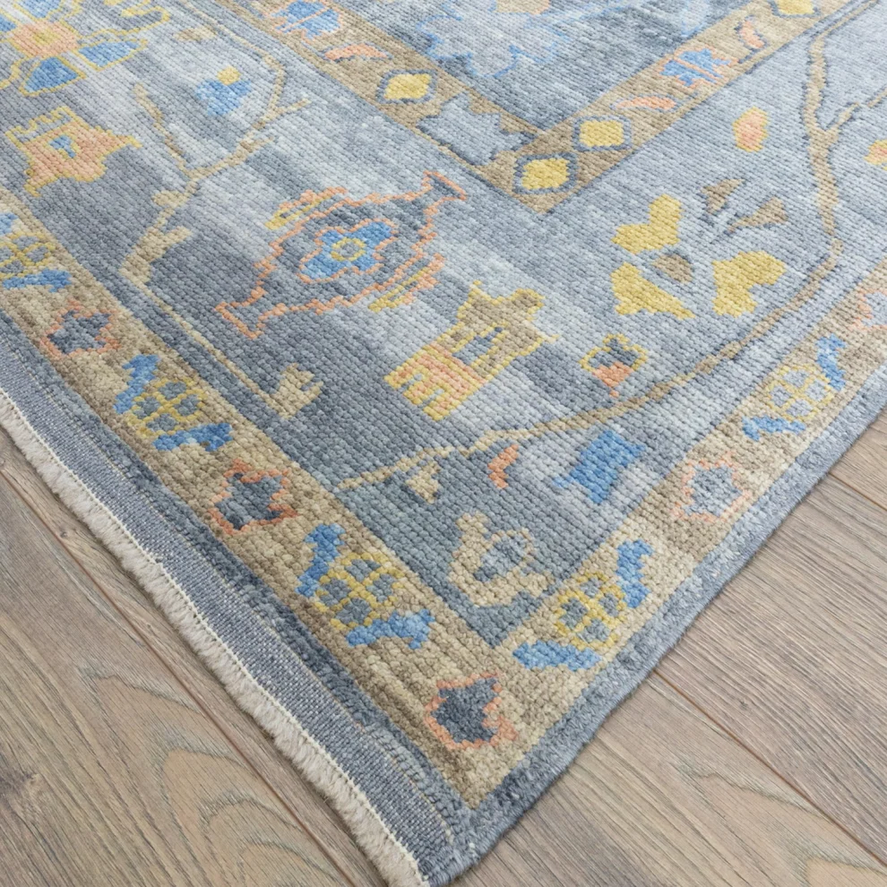 Soho Antiq - Floral Pattern Oushak Rug