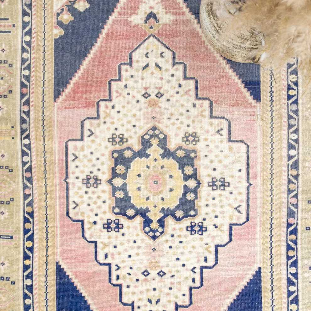 Soho Antiq - Gordion Ethnic Patterned Hand Woven Wool Carpet 122x207cm