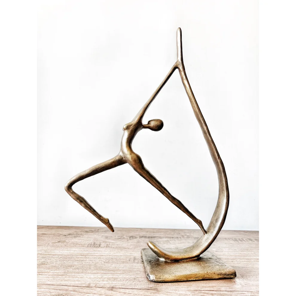 B'art Design - Archer Sculpture
