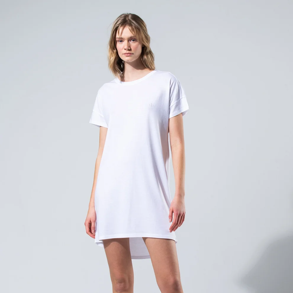 Thara Concept - Crew Neck Premium Dress