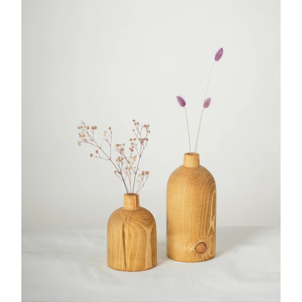 B8 Studio - Wooden Vase - Il