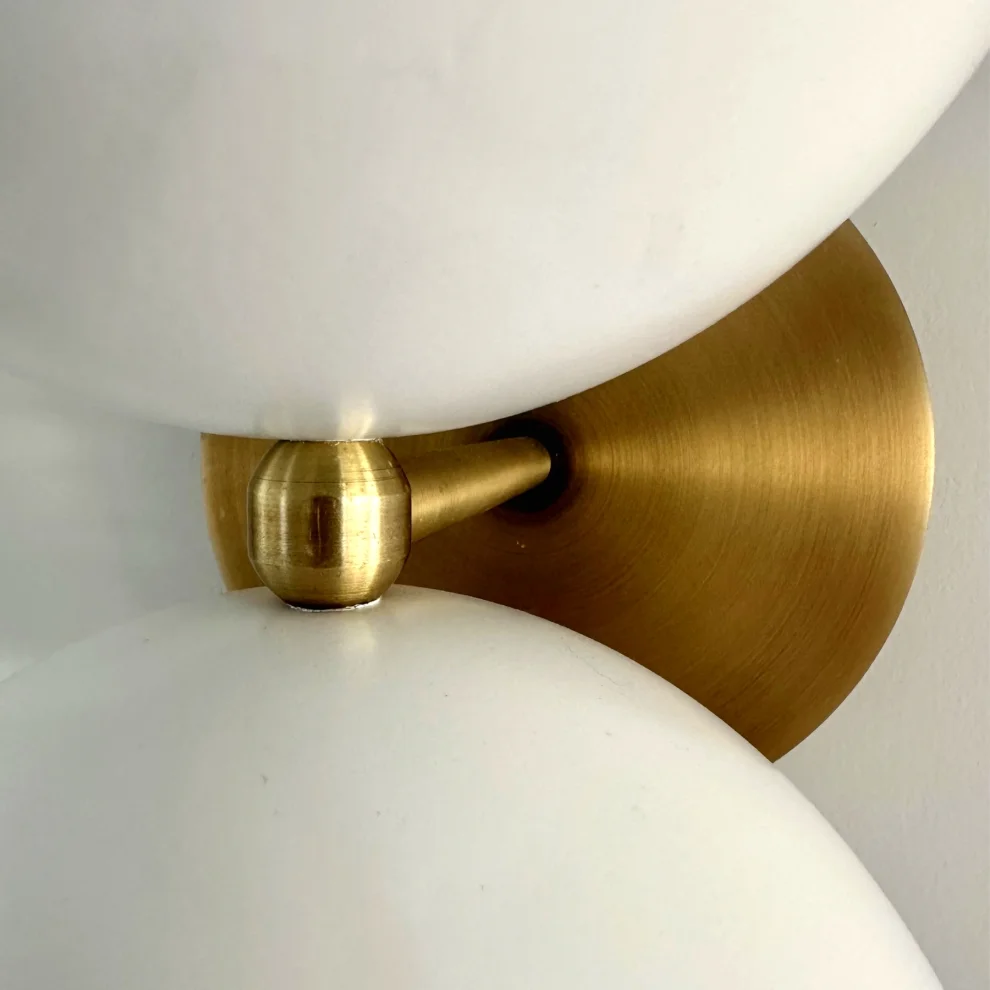 Betham Design - Mirror Sconce