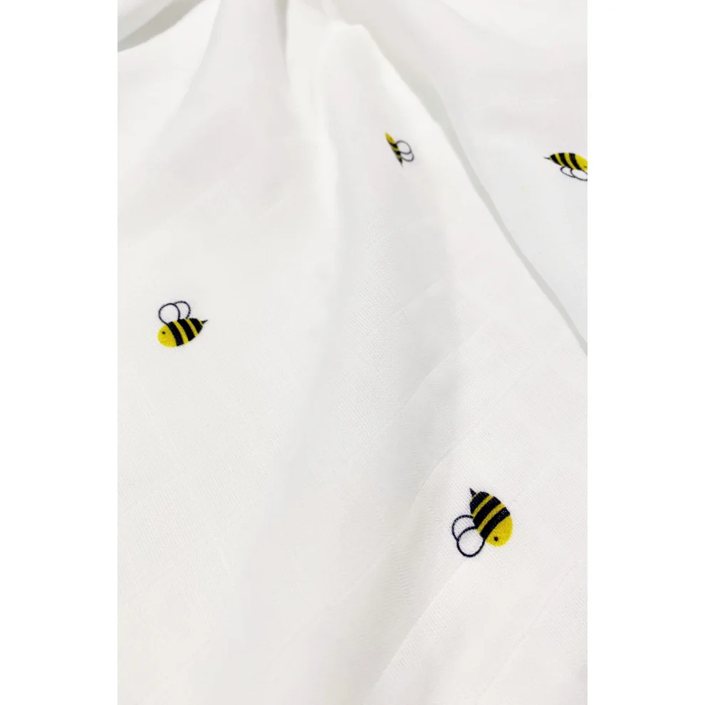 Casadora Baby - Happy Bee 2- Piece Muslin Set