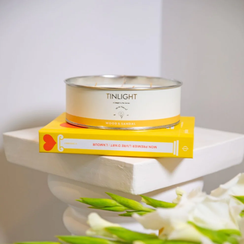 Tinlight - Wood& Sandal Candle 680gr