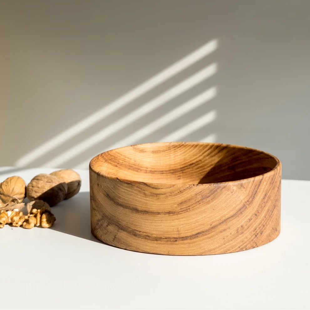 Foia - Wag Wooden Bowl