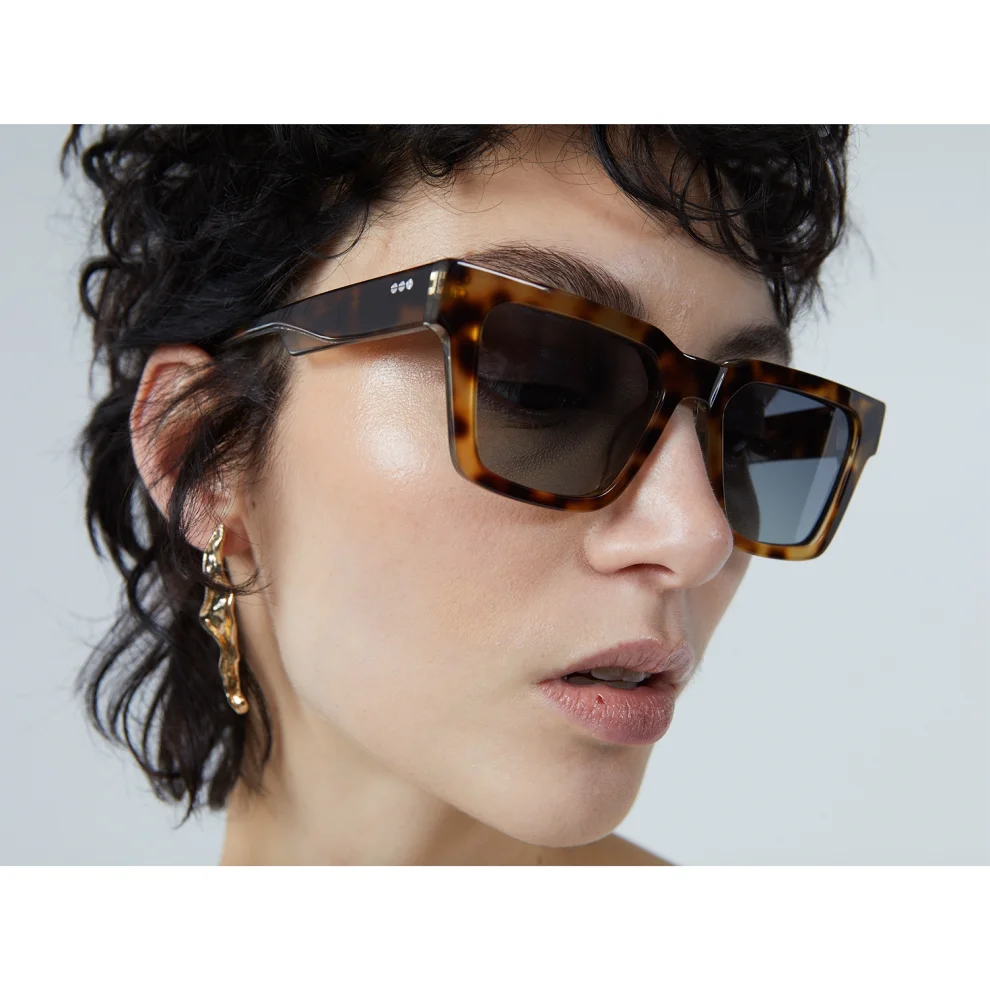 Komono - Bob Havana Ash Unisex Sunglasses