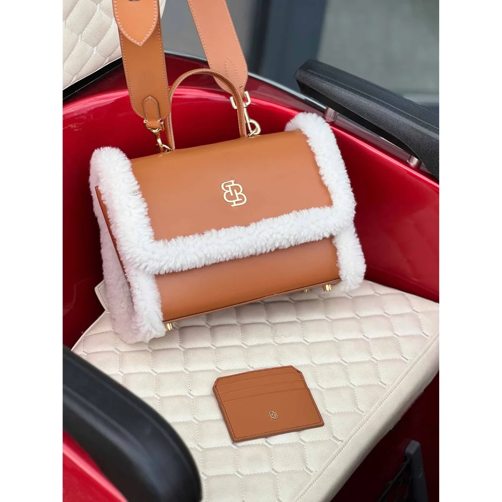 Bloomsbury İstanbul - Cloudy Shearling Bag