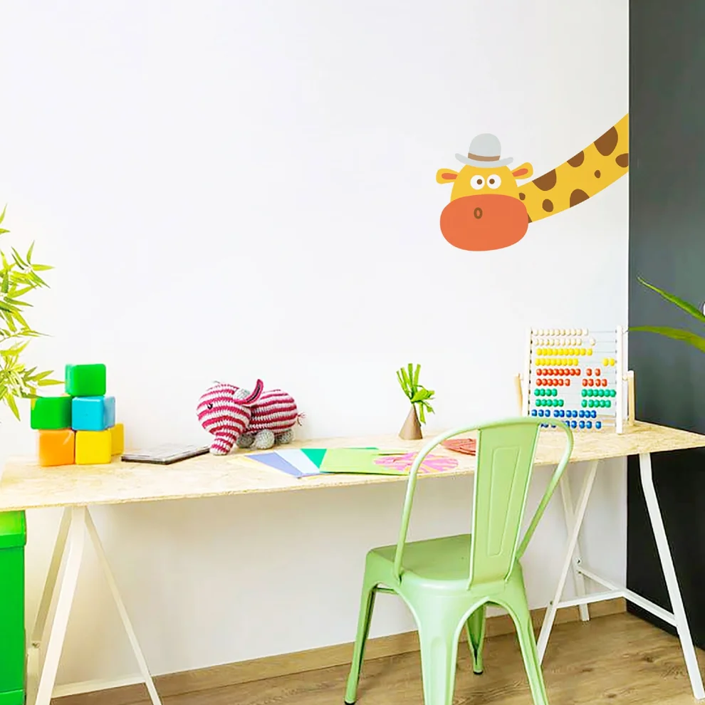 Jüppo - Giraffe Out Of The Blue Wall Sticker