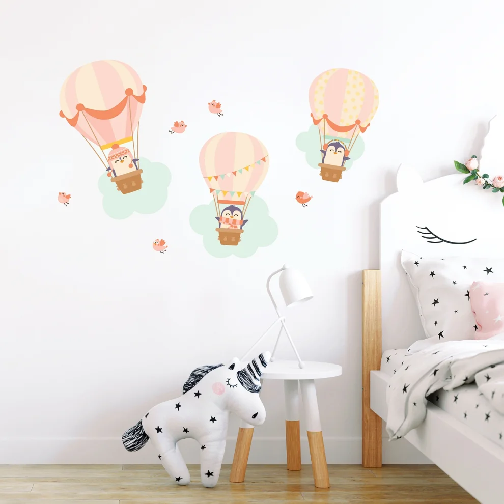 Jüppo - Pink Hot Air Balloons Wall Sticker