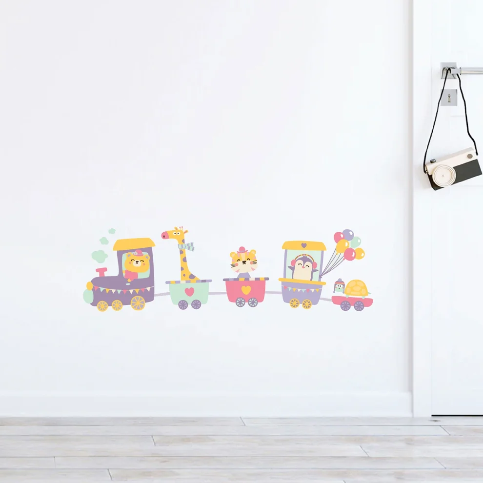 Jüppo - Happy Train Ride Wall Sticker