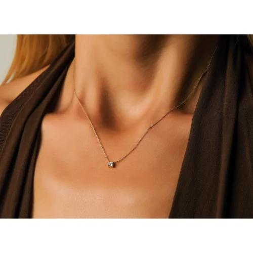 Safir Mücevher - Only One Diamond Design Necklace - Vlll