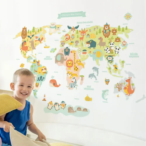 Jüppo - Animal Kingdom World Map Wall Sticker