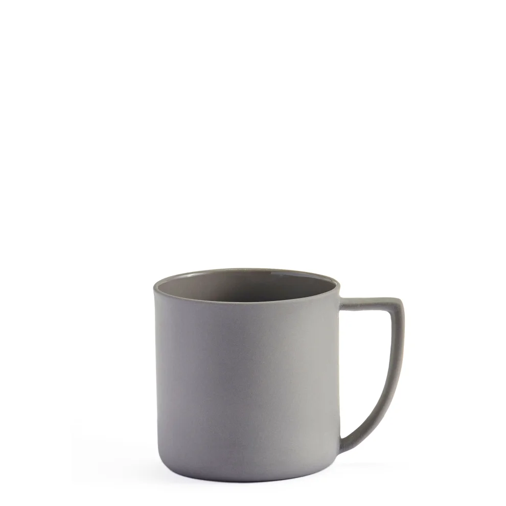 Ayşe Yüksel Porcelainware - Round El Yapımı Porselen Kahve Fincanı