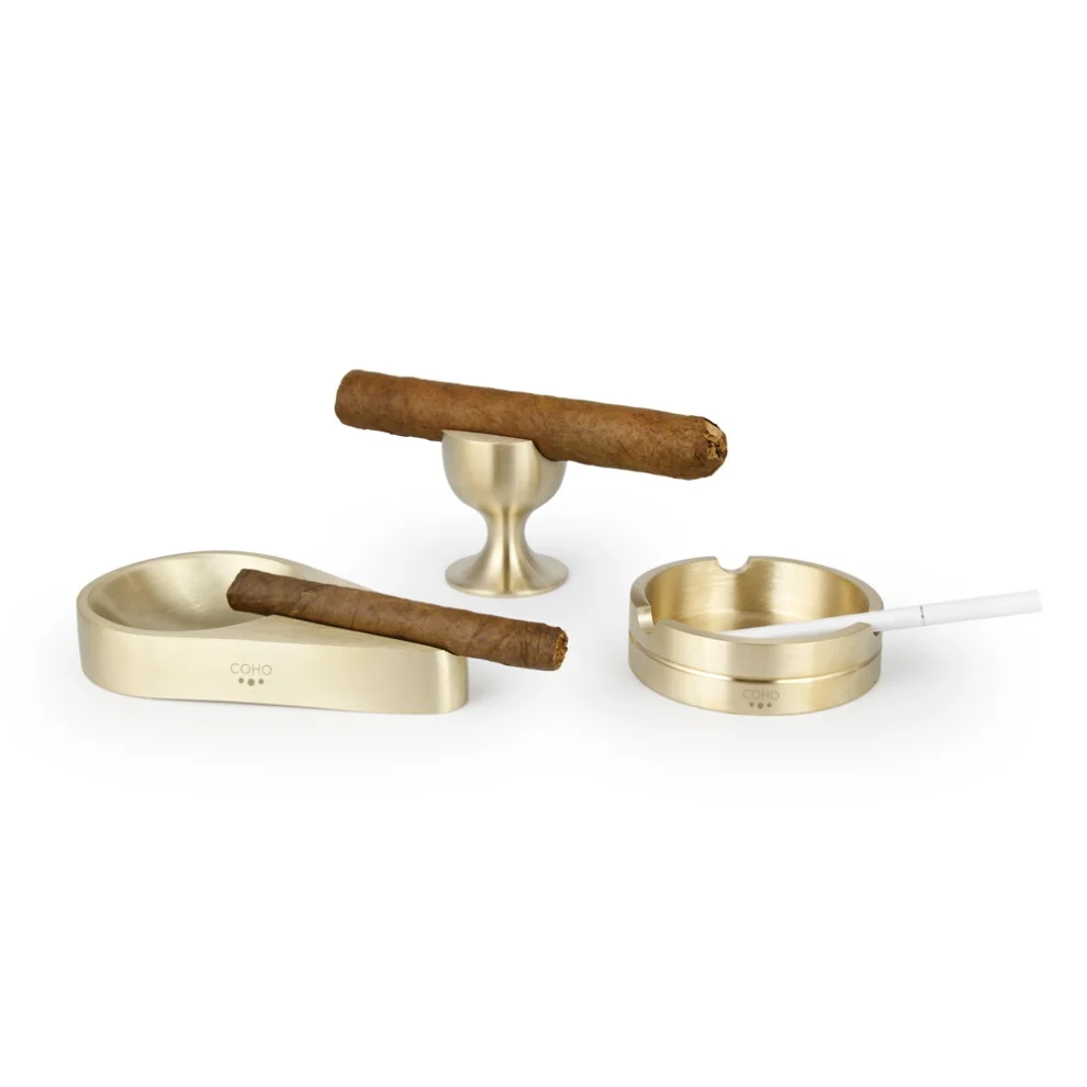 Coho Objet	 - Brazen Classy Brass Thin Cigar Ashtray