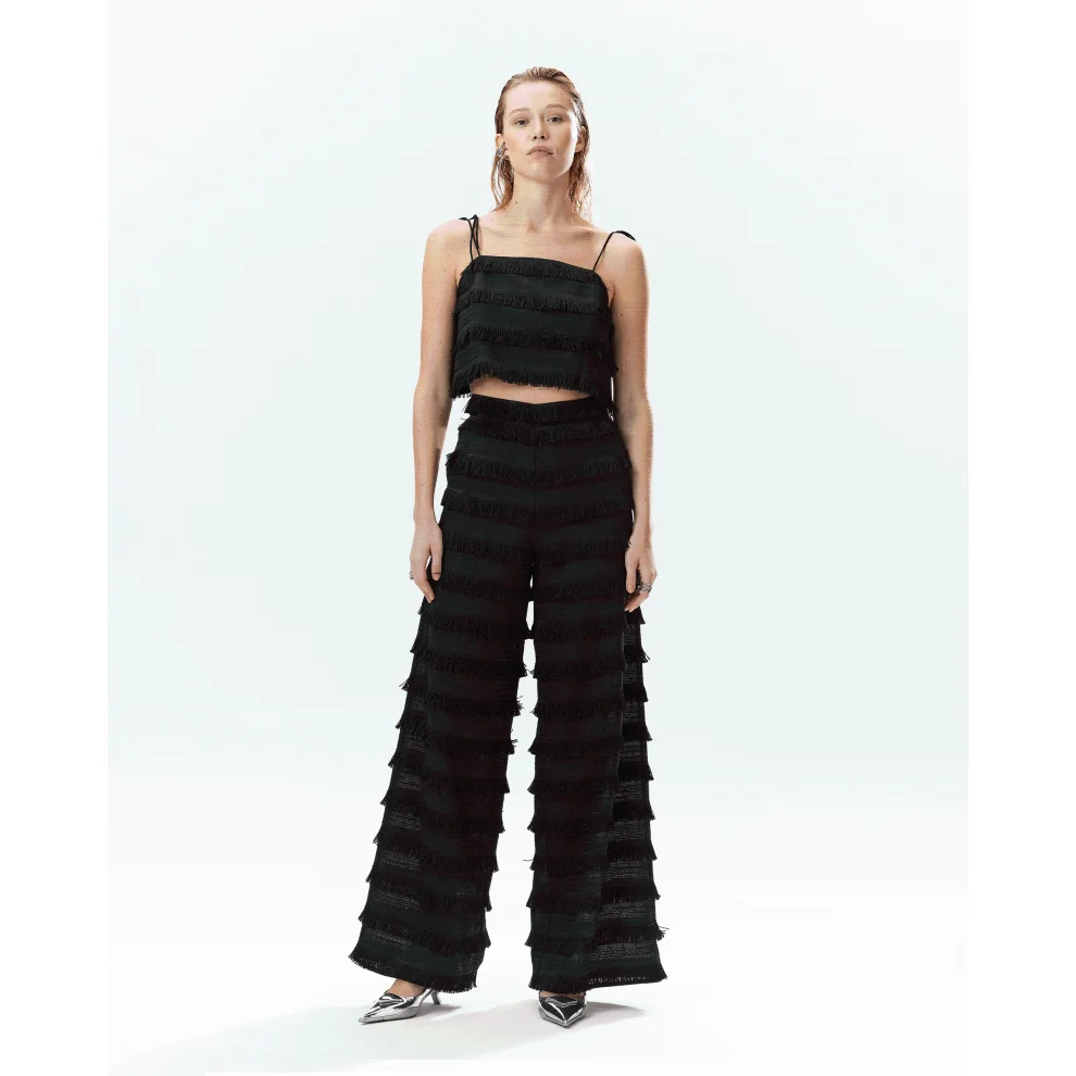 Mirimalist 	 - Fringe Wide Leg Pants