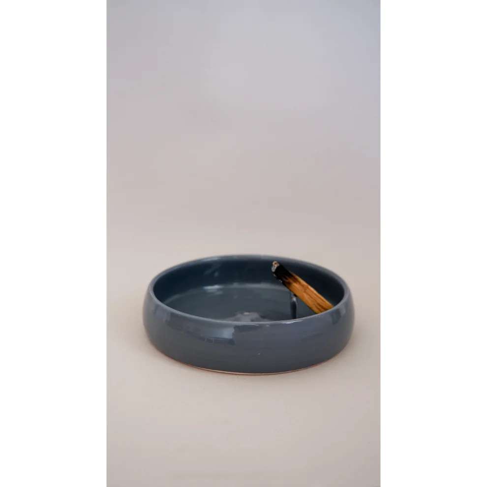 Kyphi Natural - Siva Handmade Ceramic Incense Holder