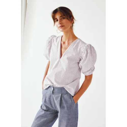 Giyi - Back To Front Top In Poplin Blouse