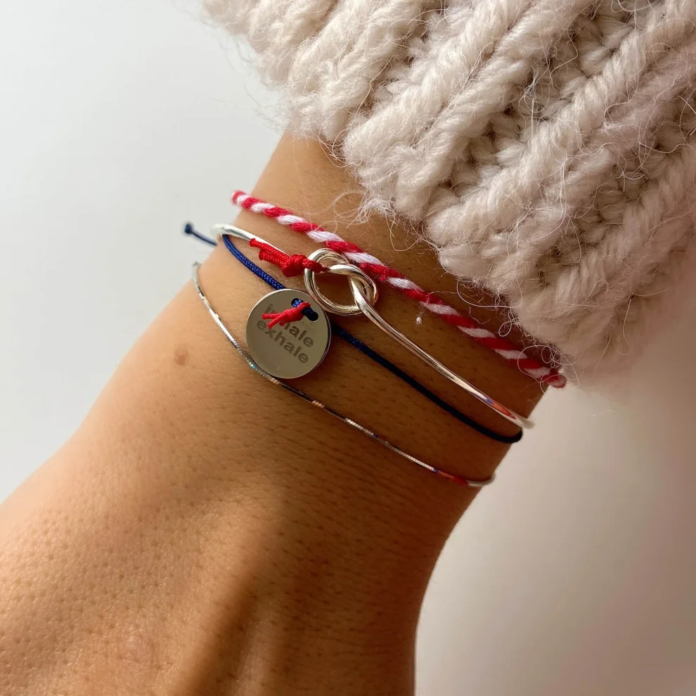 Alex and ani discount precious threads bracelet