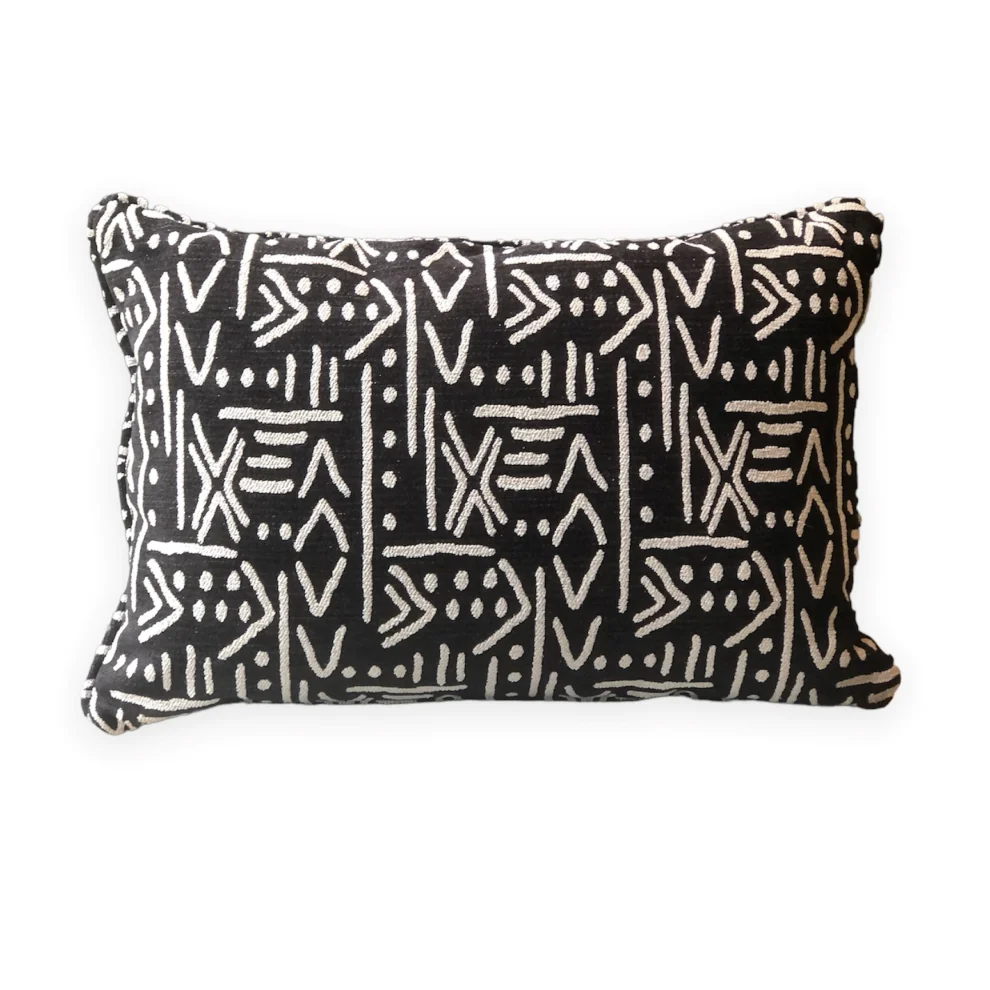 Beauty of the House - Black & White Collection Decorative Pillowcase - Il