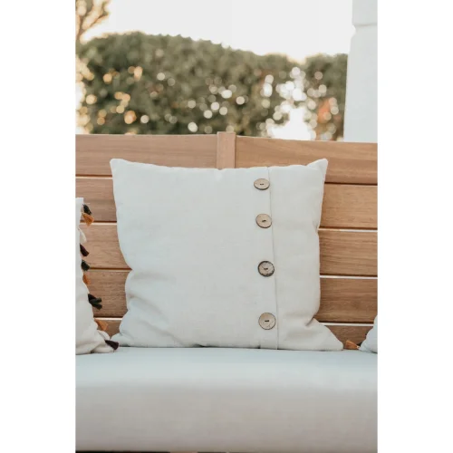 MELINO HOME - Buttoned Linen Throw Pillow