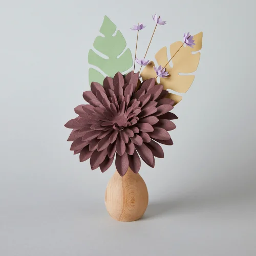 A Ne Hoş - Pure Bouquet With Wooden Vase