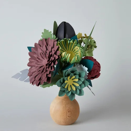 A Ne Hoş - Fikret Bouquet With Wooden Vase