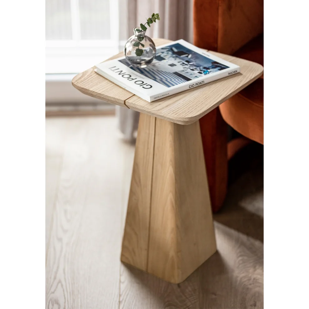 Ju Design Works - V 50 Side Table