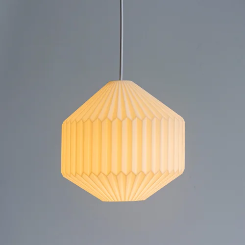 Soli Workshop - Soratobu Origami Pendant Light