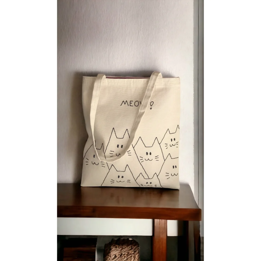 Bael İstanbul - Meow Tote Bag