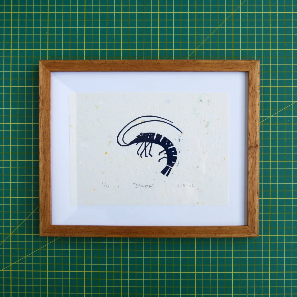 Çaçiçakaduz - Shrimp Limba Wood Framed Lino Print