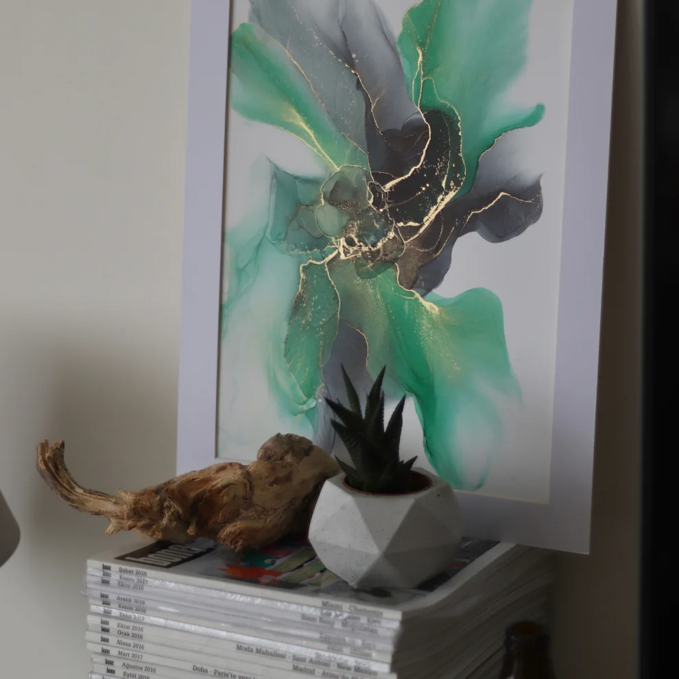 Anastasha Ozlu - Echeveria Painting