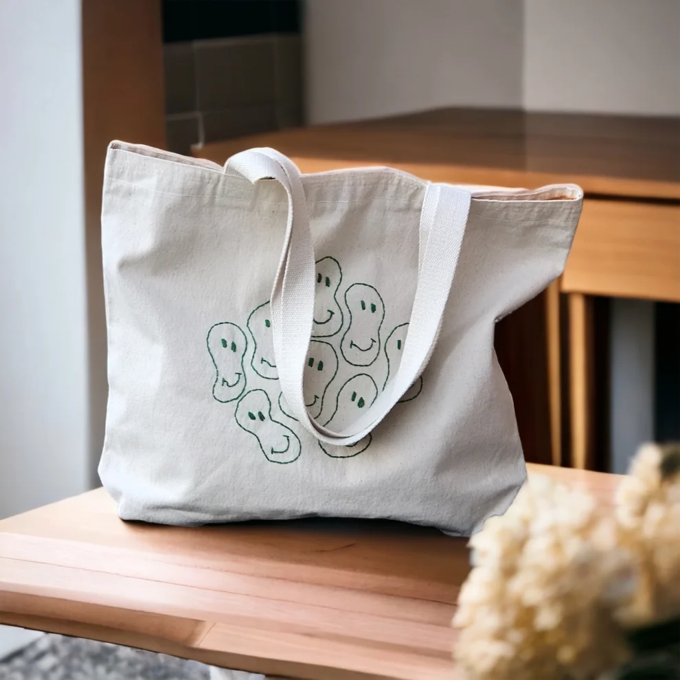 Bael İstanbul - Smile Large Tote Bag