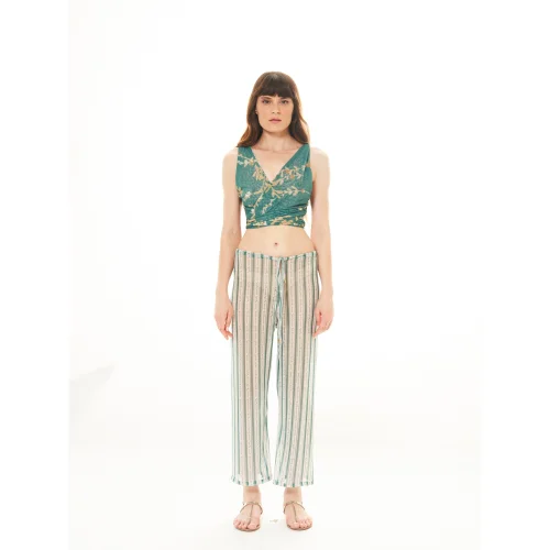 Diza Gabo - In Fern Waist-knotted Top