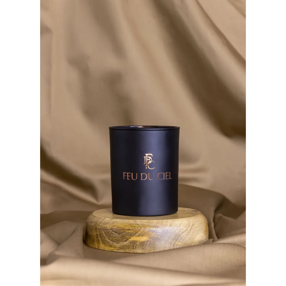 Feu du Ciel - Signature Pororoco Candle 150 G