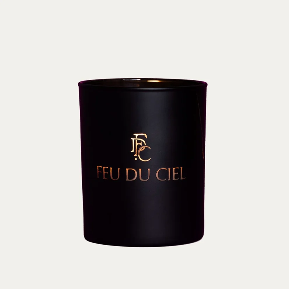 Feu du Ciel - Signature Pororoco Candle 150 G