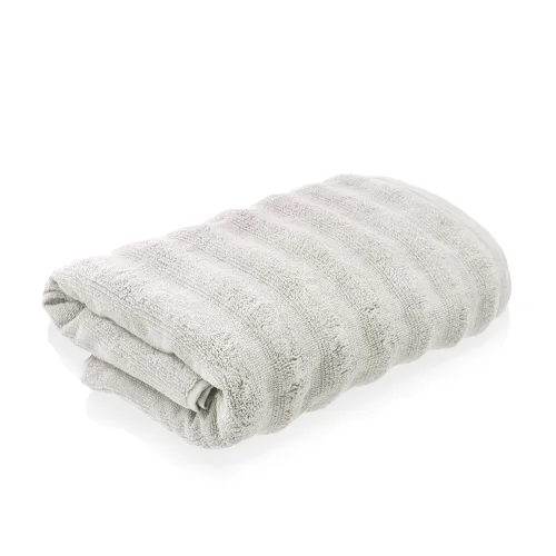 The Mia - Fine Cotton Bath Towel