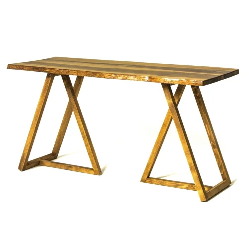 Baraka Concept - Triangle Foot Table With Saiza Oak Tree Connected