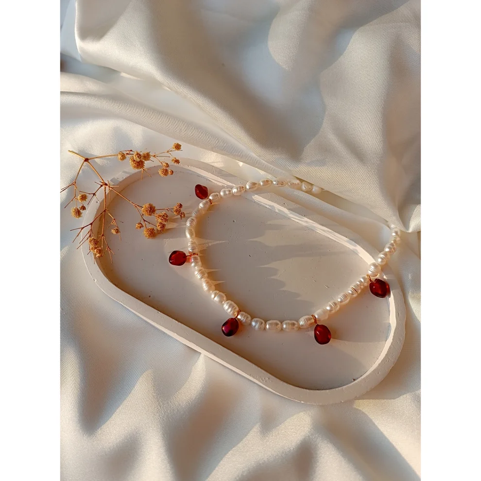 Kadriye Camcı - Pomegranate- Pearl Necklaces