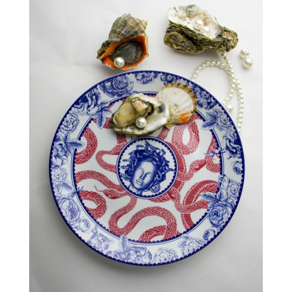 Gorgo Iruka - Rose Of Medusa Porcelain Plate