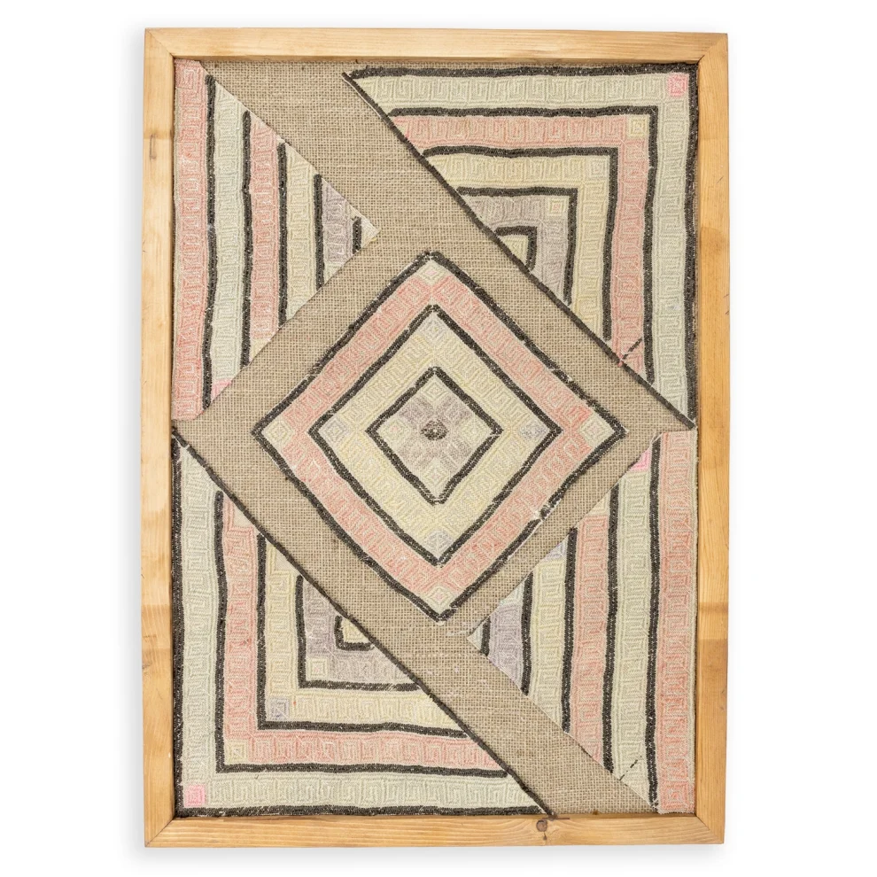 Soho Antiq - Perni Geometric Carpet Motif Wall Frame