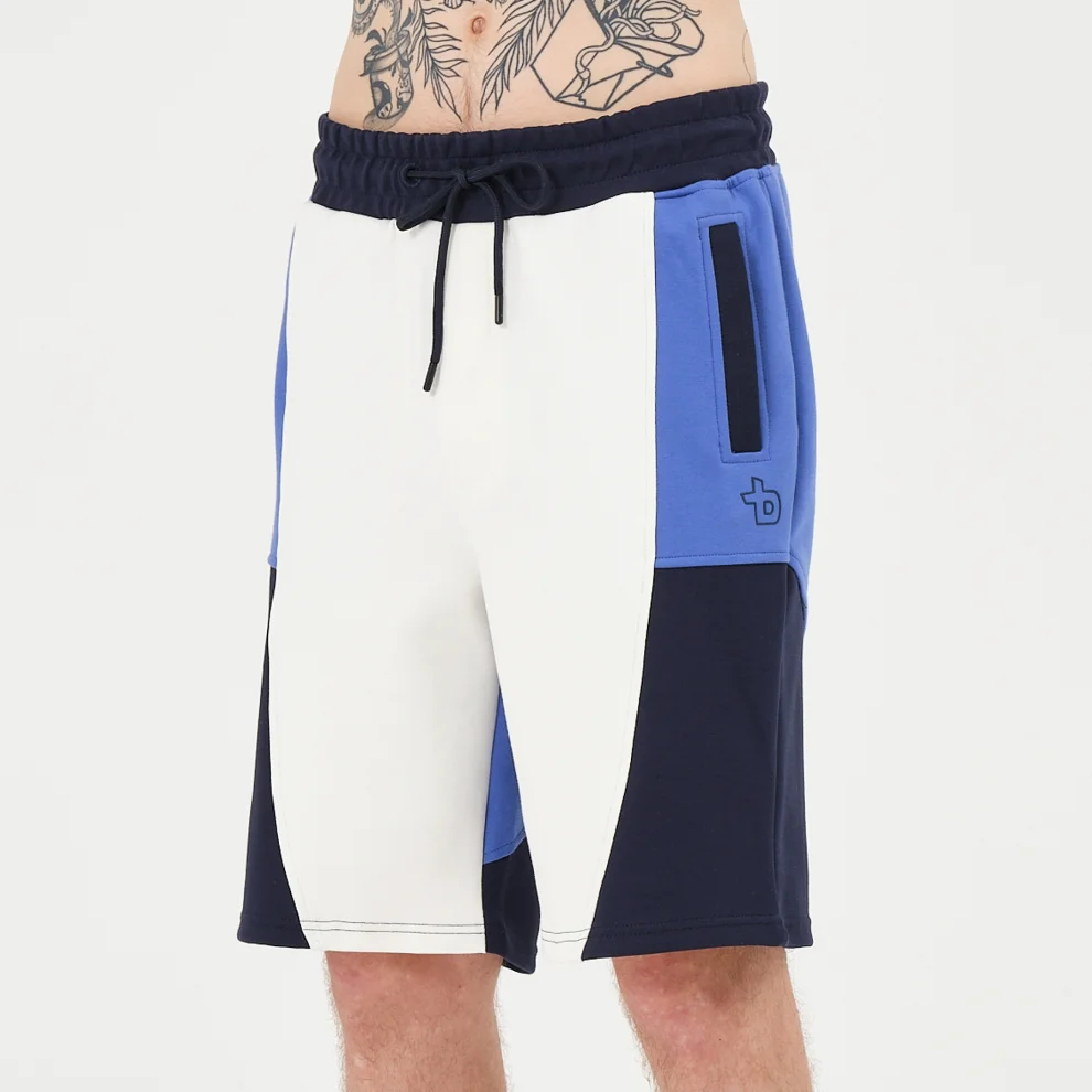 Tbasic - Segmented Shorts