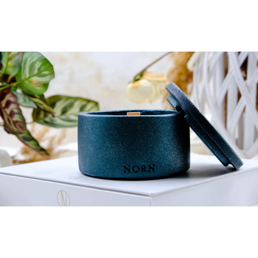 Norn Design Studio - Freya Candle