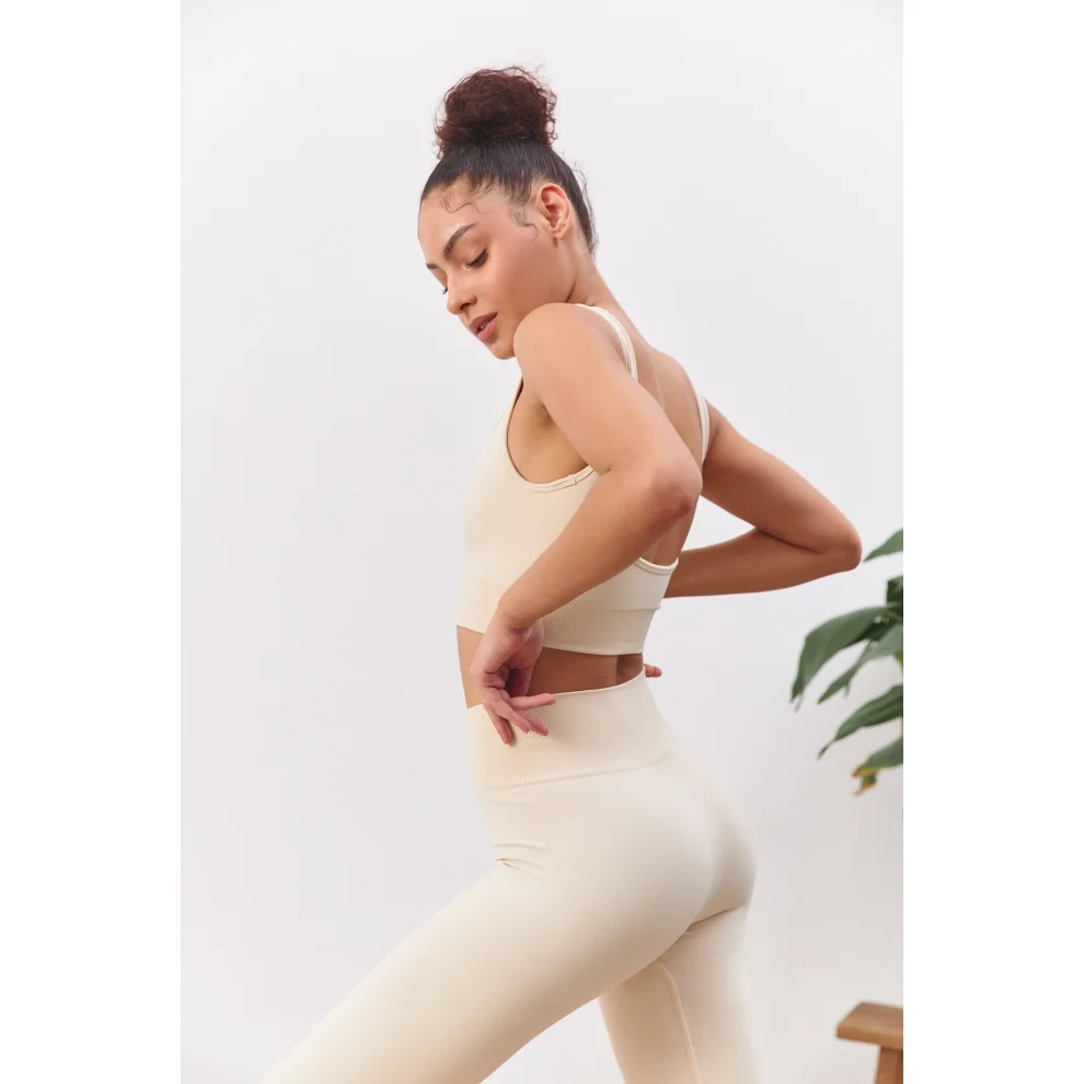 SimpleCo Clothes - Niyama Dikişsiz Yoga Büstiyer