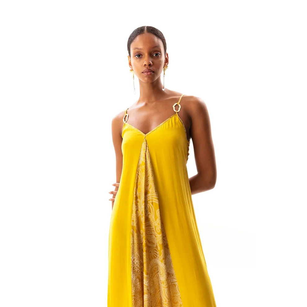 Movom	 - Johona V-neck Maxi Dress