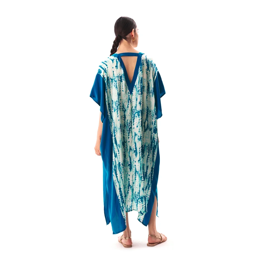 Movom	 - Tao Kaftan