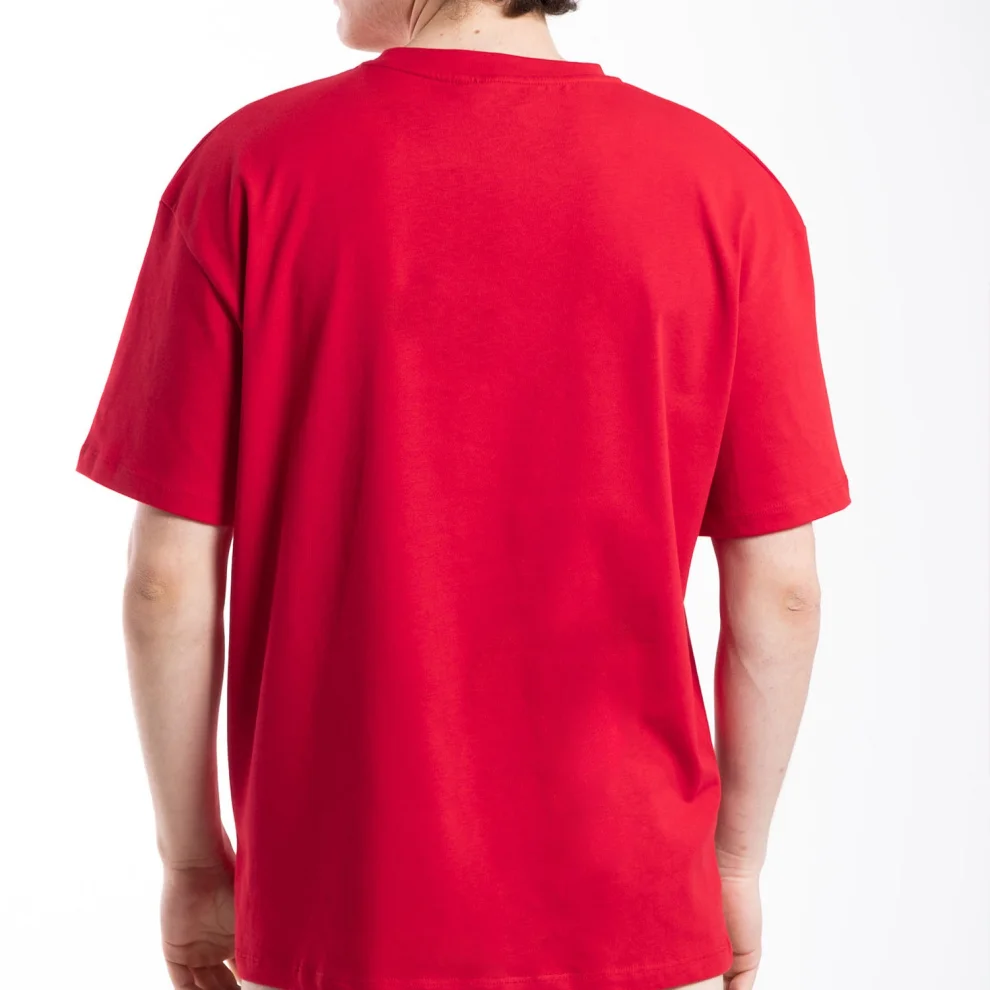 Curvo Cremisi - Oversize Nakışlı Tshirt