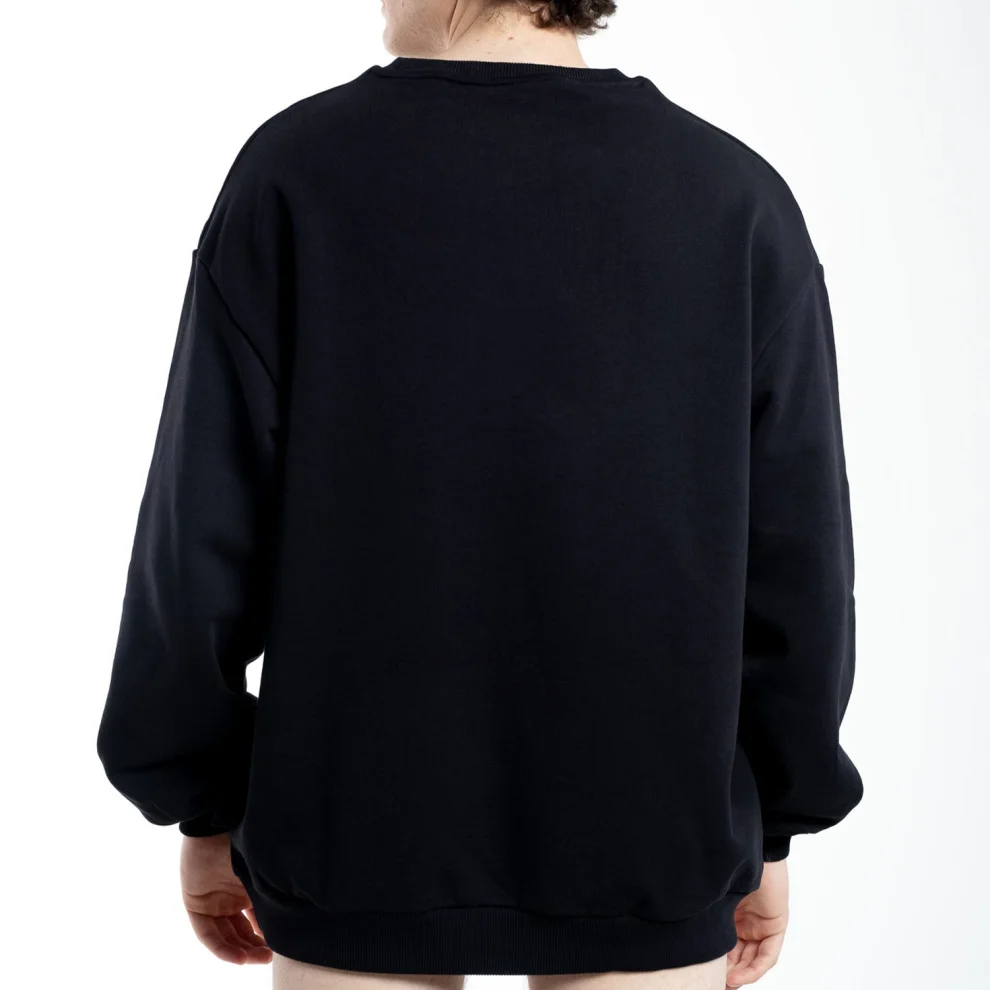Curvo Cremisi - Oversize Nakışlı Sweatshirt