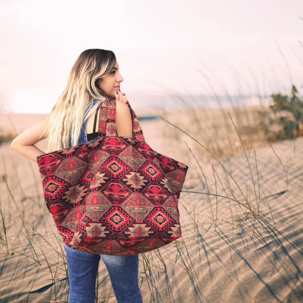 Cooperative Studio - Cube Kilim Bag