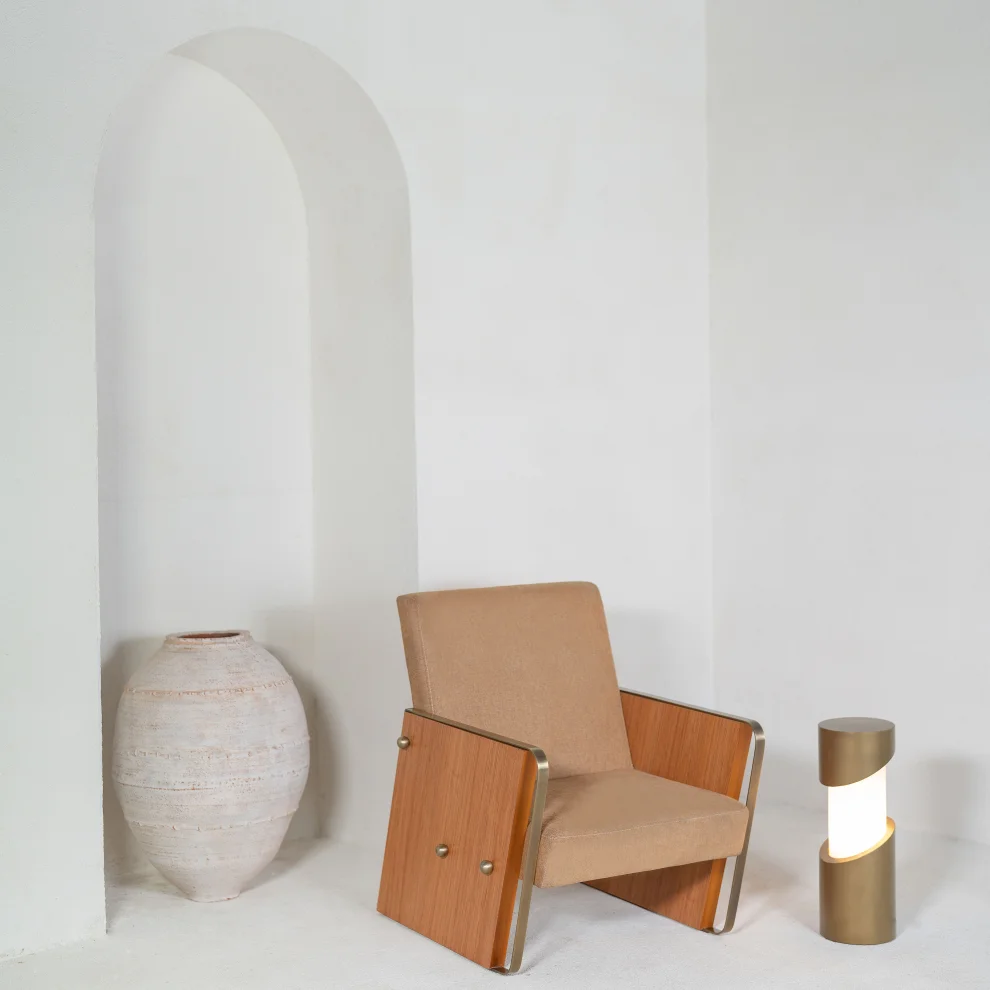 F Line Studio - Mocha Bergere